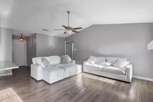 710 Southwood Dr, Athens, TX 75751 - Photo 5