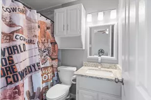 710 Southwood Dr, Athens, TX 75751 - Photo 17
