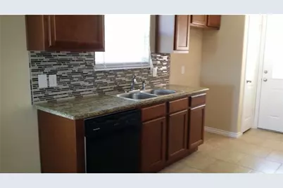 925 Parkplace Ridge #925, Princeton, TX 75407 - Photo 3