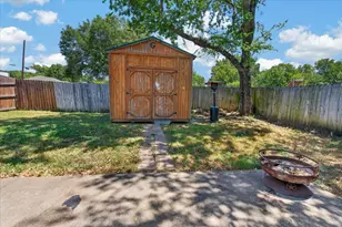 401 S 3rd St, Grandview, TX 76050 - Photo 13