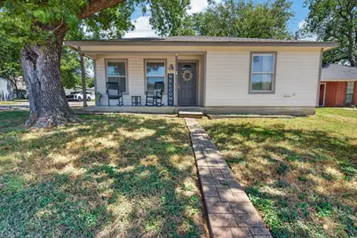 401 S 3rd Street, Grandview, TX 76050 - Photo 1