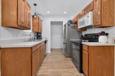 401 S 3rd Street, Grandview, TX 76050 - Photo 3