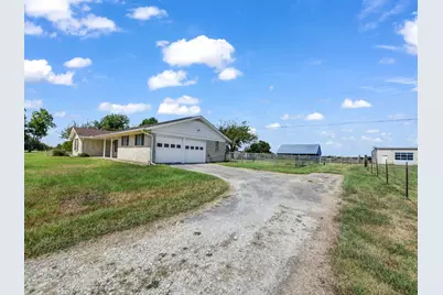 5108 Woodard Avenue, Cleburne, TX 76033 - Photo 7