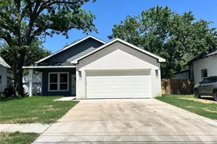 2216 Langford St, Greenville, TX 75401 - Photo 1