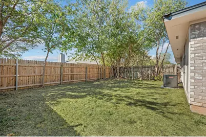 7712 Brandi Place, North Richland Hills, TX 76182 - Photo 19