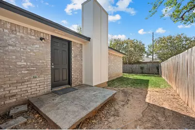 7712 Brandi Place, North Richland Hills, TX 76182 - Photo 11
