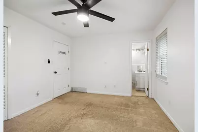 8938 Angleton Place, Dallas, TX 75243 - Photo 11