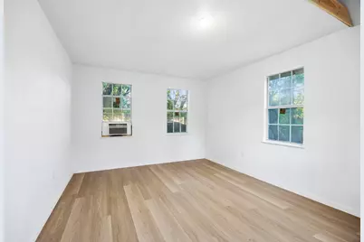 8938 Angleton Place, Dallas, TX 75243 - Photo 21