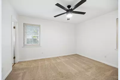 8938 Angleton Place, Dallas, TX 75243 - Photo 15