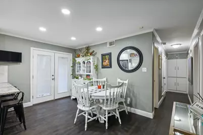 8938 Angleton Place, Dallas, TX 75243 - Photo 5