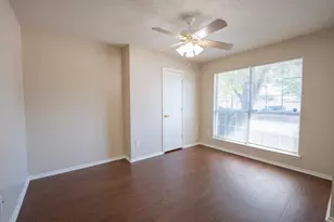 183 Rolling Ct, Lancaster, TX 75146 - Photo 3