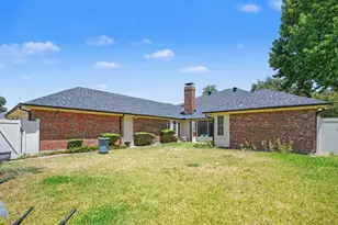 1349 Mantlebrook Dr, DeSoto, TX 75115 - Photo 37