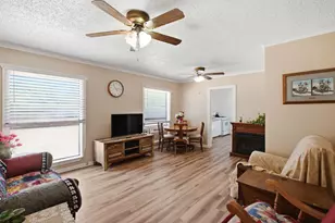 112 Sandra Dr, Azle, TX 76020 - Photo 5