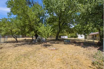 112 Sandra Drive, Azle, TX 76020 - Photo 19