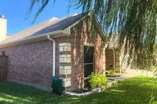 4813 Indio Ln, Sherman, TX 75092 - Photo 3