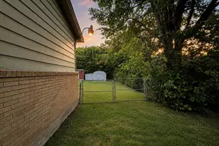4305 Highland Lake Dr, Lake Worth, TX 76135 - Photo 33