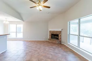 8741 Lariat Cir, Fort Worth, TX 76244 - Photo 5