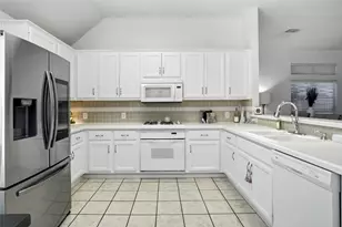 1602 Meadow Park Dr, Keller, TX 76248 - Photo 5