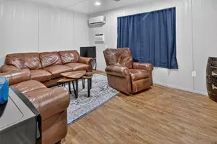 647 Oklahoma St, Van, TX 75790 - Photo 31