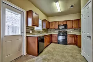 702 E College St, Princeton, TX 75407 - Photo 9