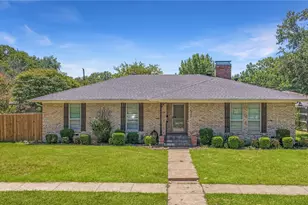 1526 Charleston Dr, Garland, TX 75041 - Photo 1