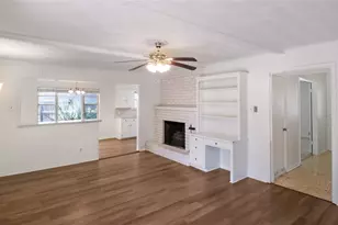 1526 Charleston Dr, Garland, TX 75041 - Photo 9