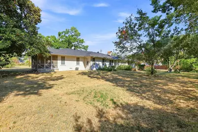 920 Park Avenue, Bonham, TX 75418 - Photo 35