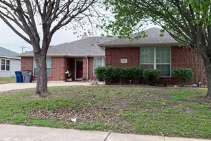 208 N Rolling Meadows Dr N, Wylie, TX 75098 - Photo 1