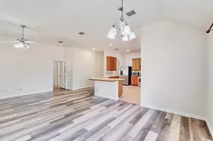 1216 Lake Forest Dr, Grand Prairie, TX 75052 - Photo 9