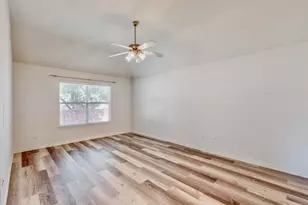 1216 Lake Forest Dr, Grand Prairie, TX 75052 - Photo 13