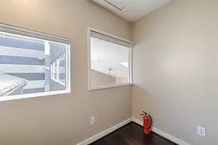 1207 Urban Lofts Dr, Dallas, TX 75215 - Photo 15