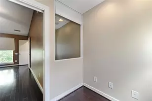 1207 Urban Lofts Dr, Dallas, TX 75215 - Photo 15