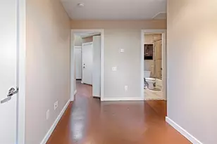 1207 Urban Lofts Dr, Dallas, TX 75215 - Photo 17