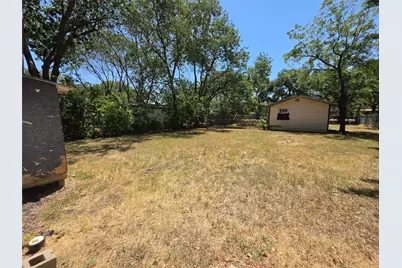 1043 Blaylock Circle S, Irving, TX 75061 - Photo 15