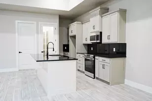 2400 Irion Ave, Fort Worth, TX 76106 - Photo 15
