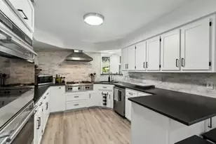 2936 Regal Rd, Plano, TX 75075 - Photo 11