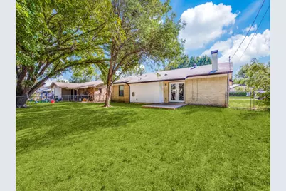 600 Ann Lois Lane, Burleson, TX 76028 - Photo 11