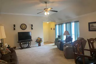 2250 Kaitlyn Dr, Weatherford, TX 76087 - Photo 5