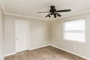 7404 Cheryl Ct, Watauga, TX 76148 - Photo 7