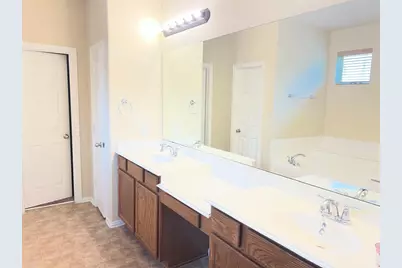 5104 Kestrel Drive, Mesquite, TX 75181 - Photo 17
