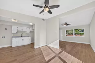 1037 W Grubb Dr, Mesquite, TX 75149 - Photo 9