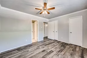 5053 Les Chateaux Dr, Dallas, TX 75235 - Photo 11