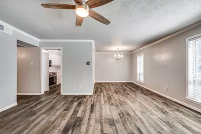 5053 Les Chateaux Drive #141, Dallas, TX 75235 - Photo 3