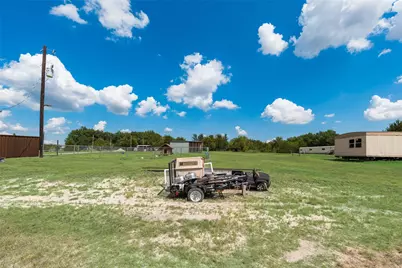 958 Watkins Road, Sherman, TX 75090 - Photo 5