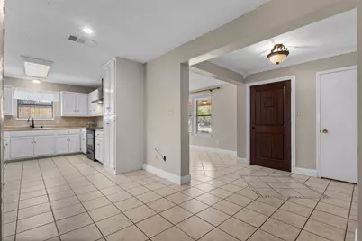 207 Washington Avenue, Saginaw, TX 76179 - Photo 3