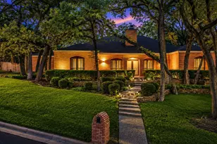 1205 Riverview Dr, Arlington, TX 76012 - Photo 1
