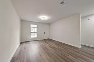 1000 S Mary St, Arlington, TX 76010 - Photo 13