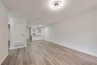 1000 S Mary Street, Arlington, TX 76010 - Photo 3