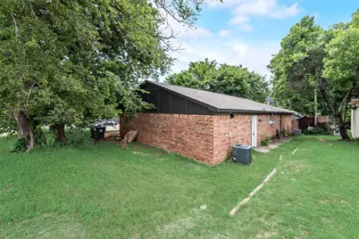 1000 S Mary Street, Arlington, TX 76010 - Photo 21