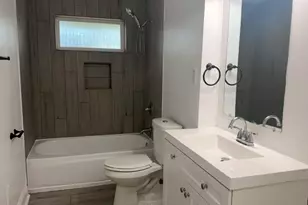 13403 Winterhaven Dr, Farmers Branch, TX 75234 - Photo 11